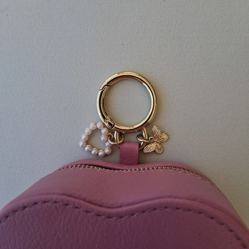 Compact Pink Heart Shaped Leatherette Jewelry Case Zipper Pocket Travel Storage